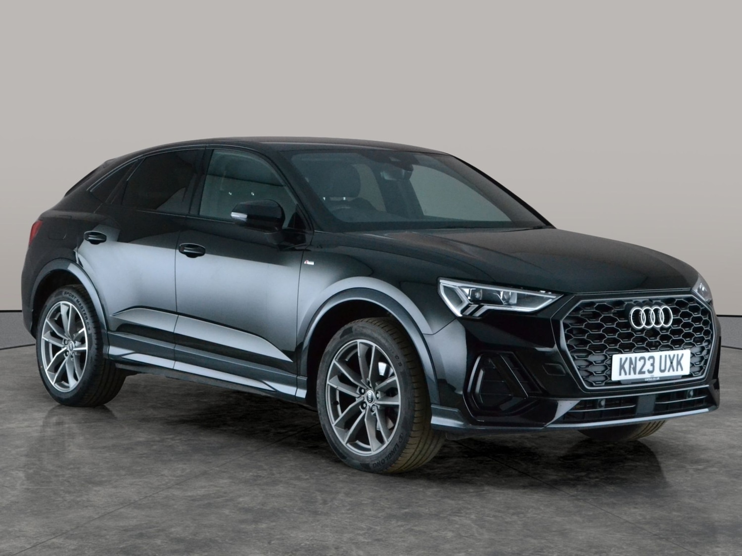 Used Audi Q3 2023 for sale - 77916989: Photo 7