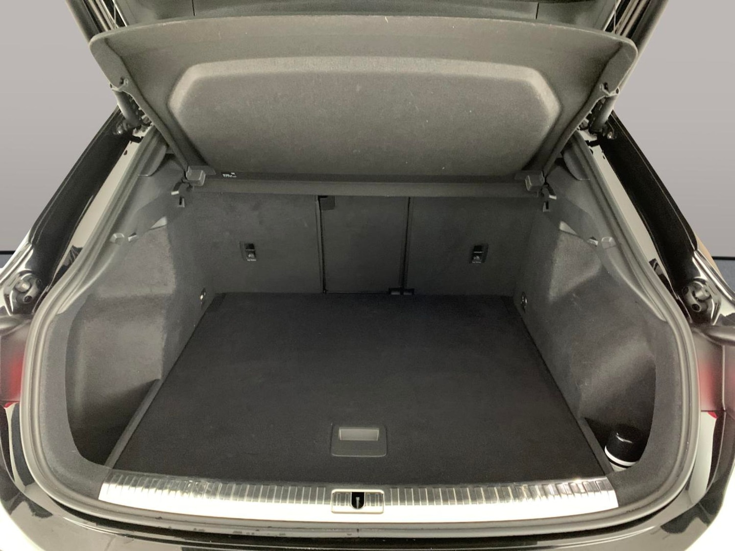 Used Audi Q3 2022 for sale - 76999625: Photo 37