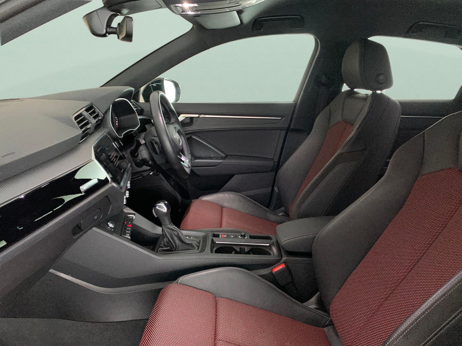 Used Audi Q3 2022 for sale - 76999625: Photo 4