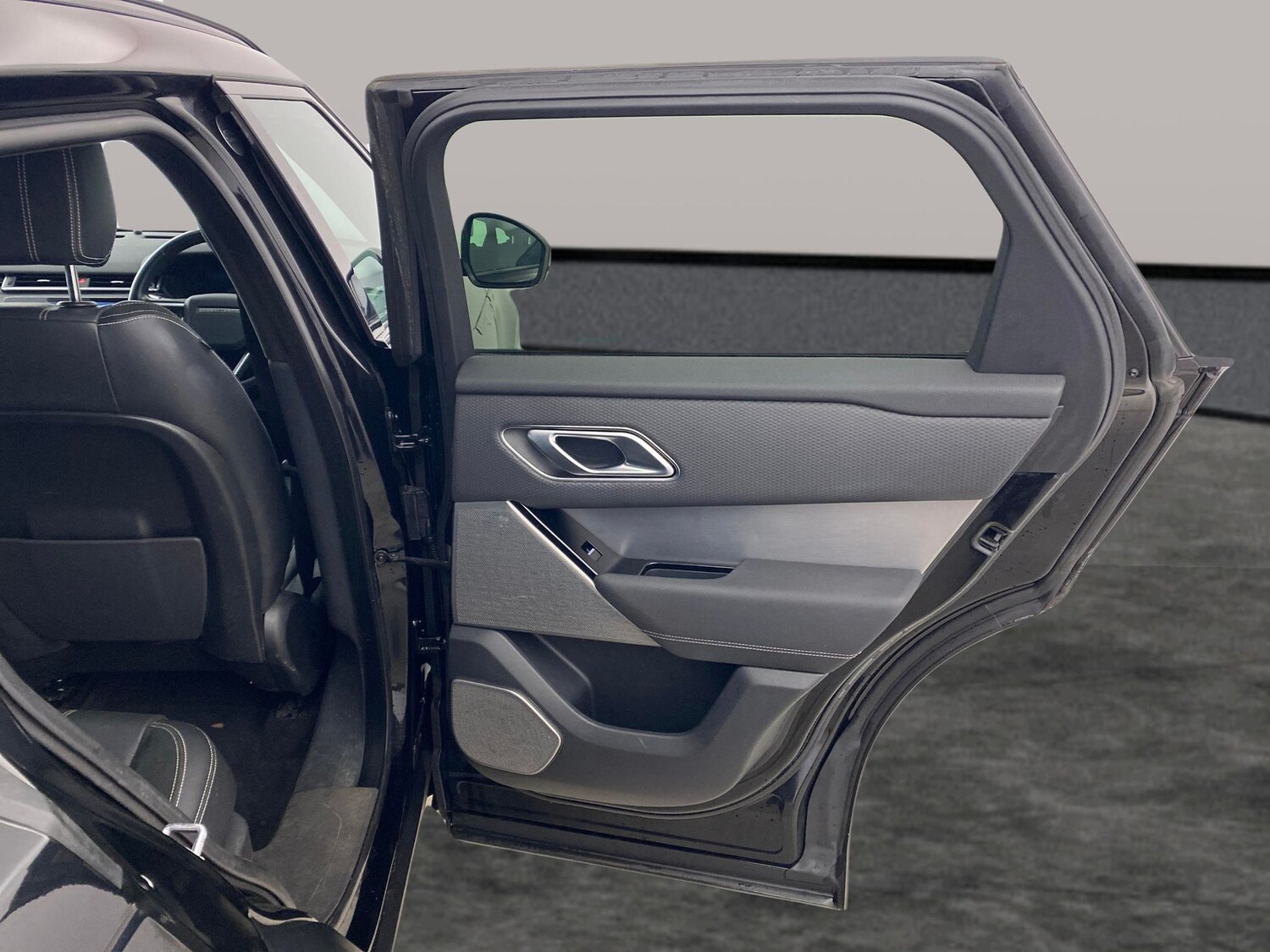 Used Land Rover Range Rover Velar 2022 for sale - 77778316: Photo 24