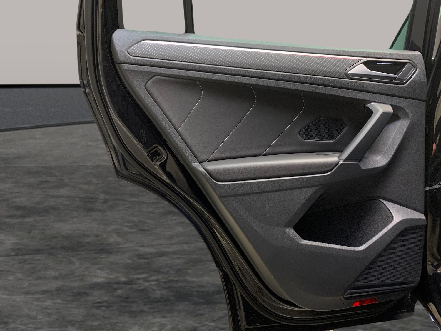 Used Volkswagen Tiguan 2023 for sale - 77248481: Photo 22