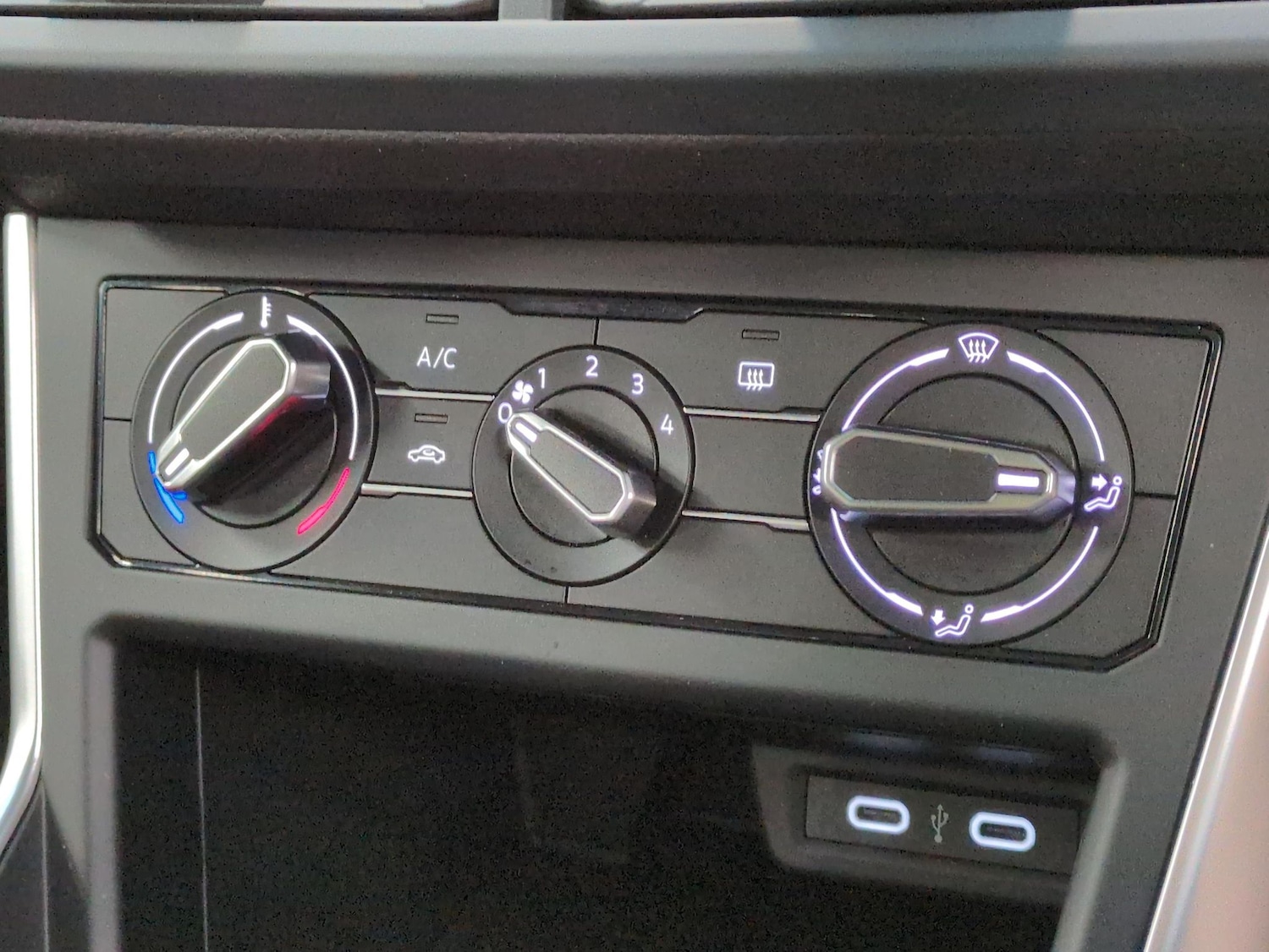 Used Volkswagen Polo 2023 for sale - 77054375: Photo 16