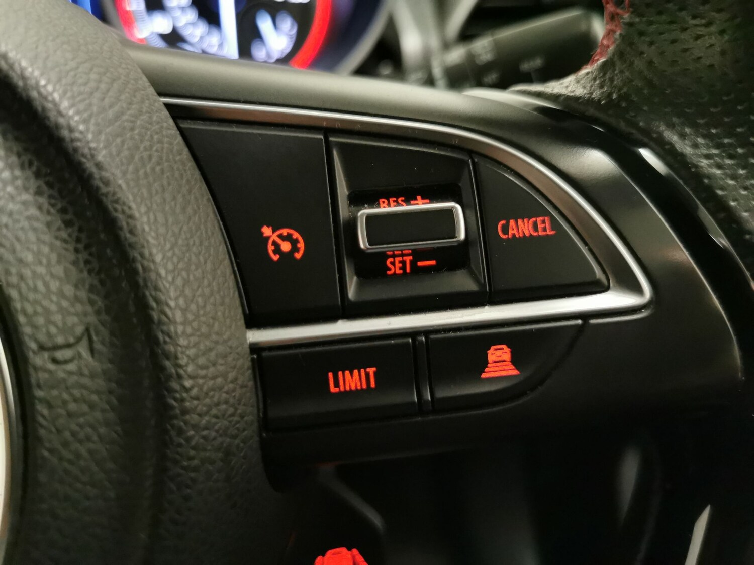 Used Suzuki Swift 2019 for sale - 77786601: Photo 17