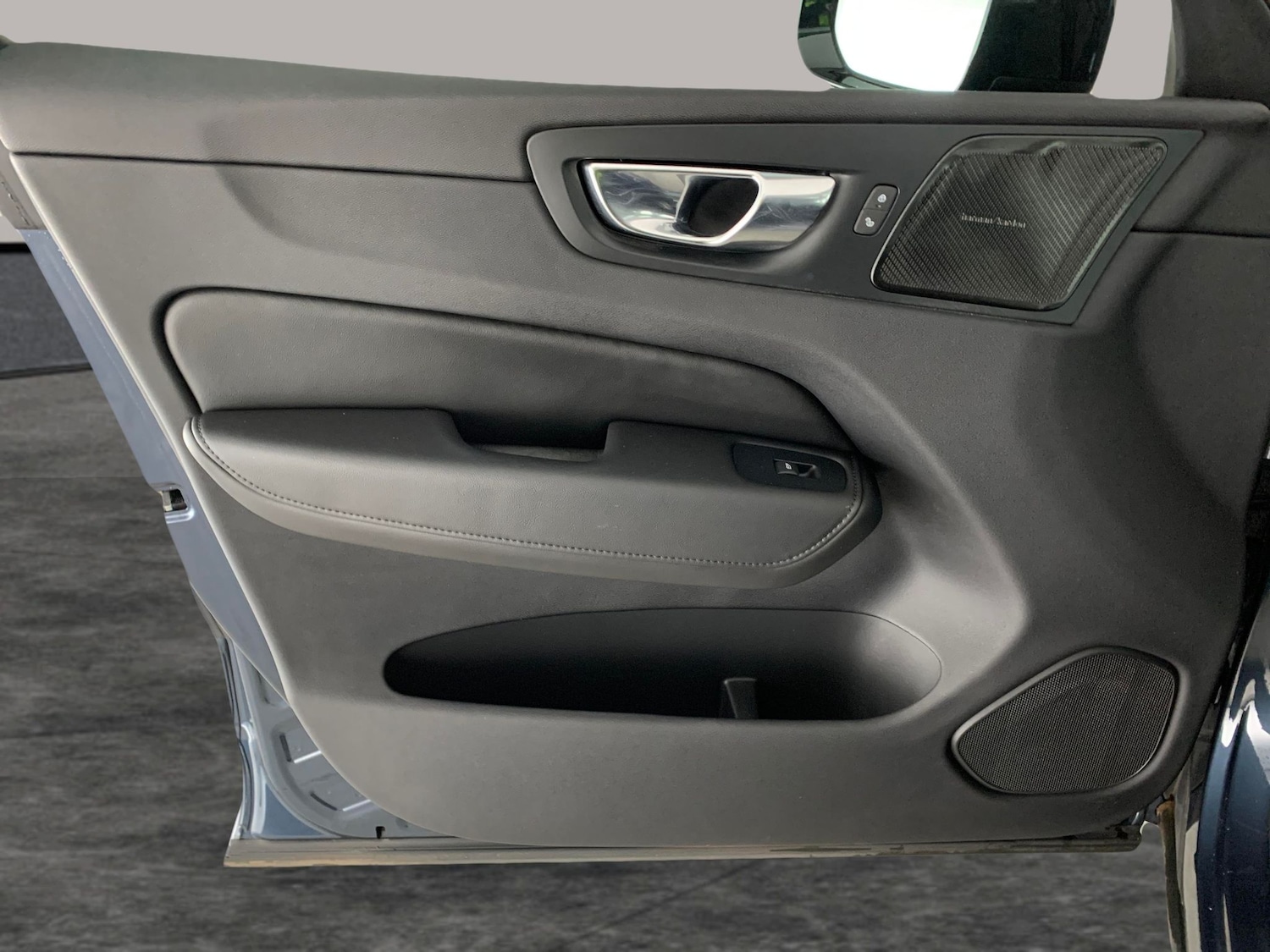 Used Volvo XC60 for sale - 76638508: Photo 33