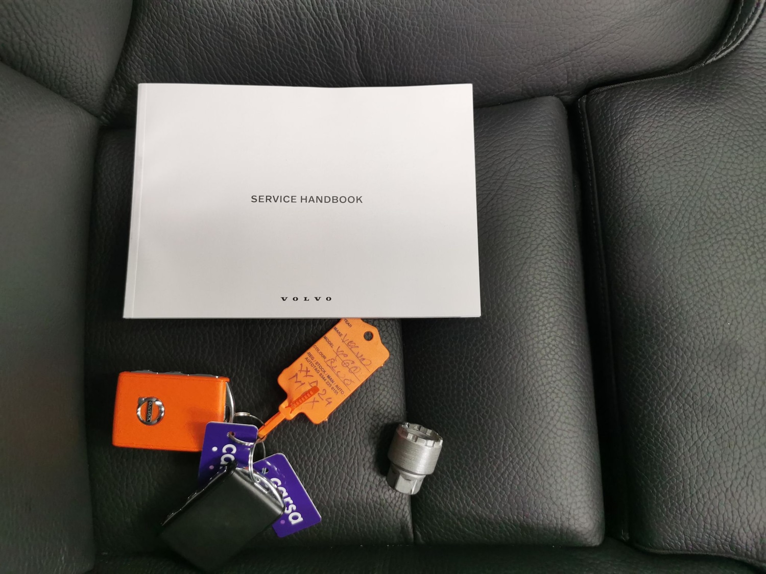 Used Volvo XC60 for sale - 76638508: Photo 37