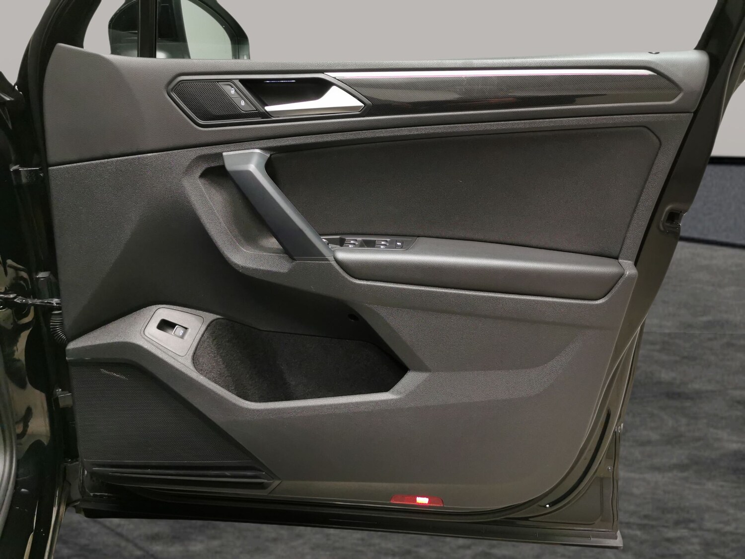 Used Volkswagen Tiguan 2020 for sale - 78026955: Photo 29