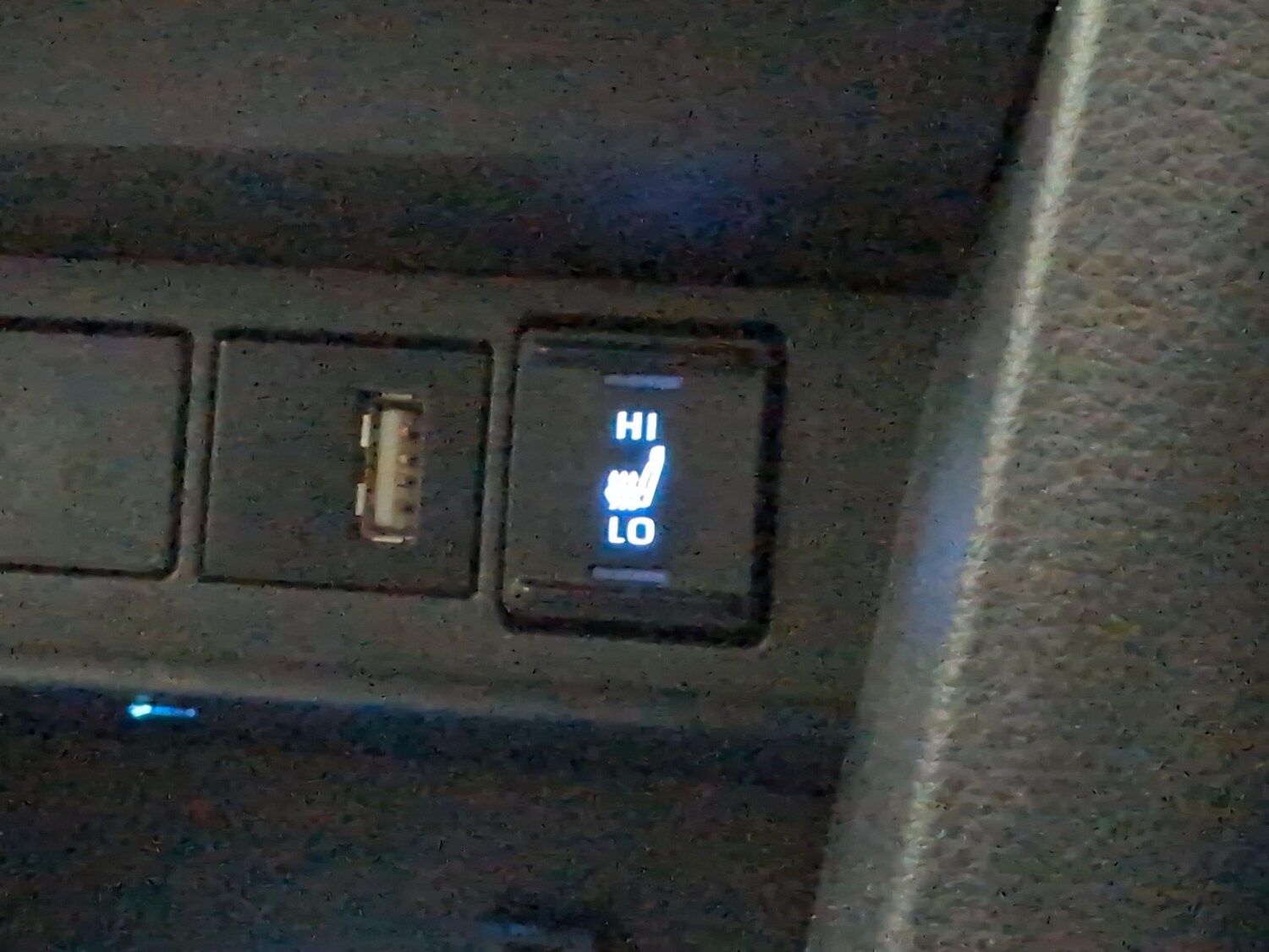 Used Toyota Yaris Cross 2022 for sale - 77638370: Photo 18