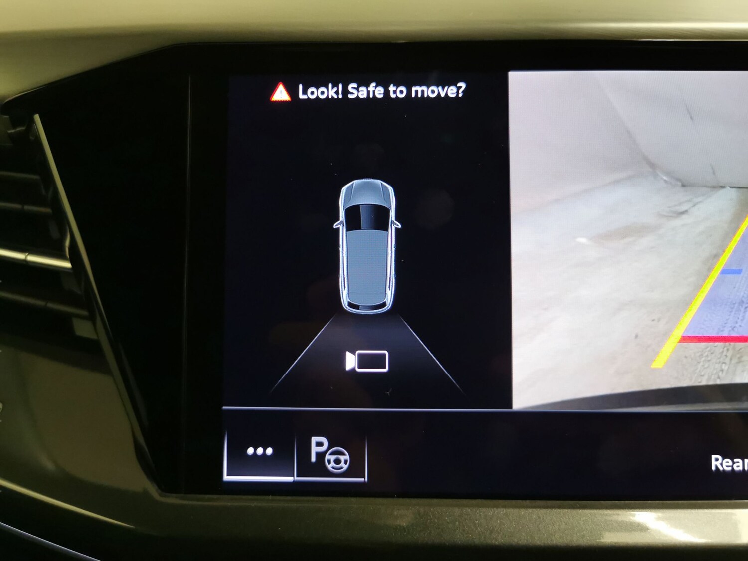 Used Audi Q4 e-tron 2023 for sale - 77472251: Photo 16