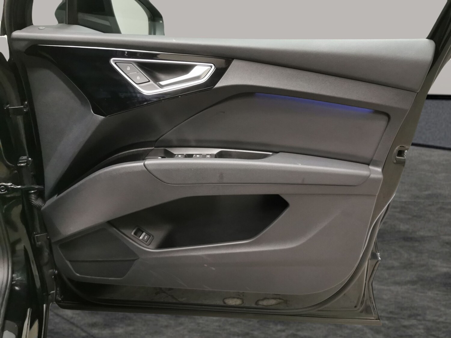 Used Audi Q4 e-tron 2023 for sale - 77472251: Photo 30