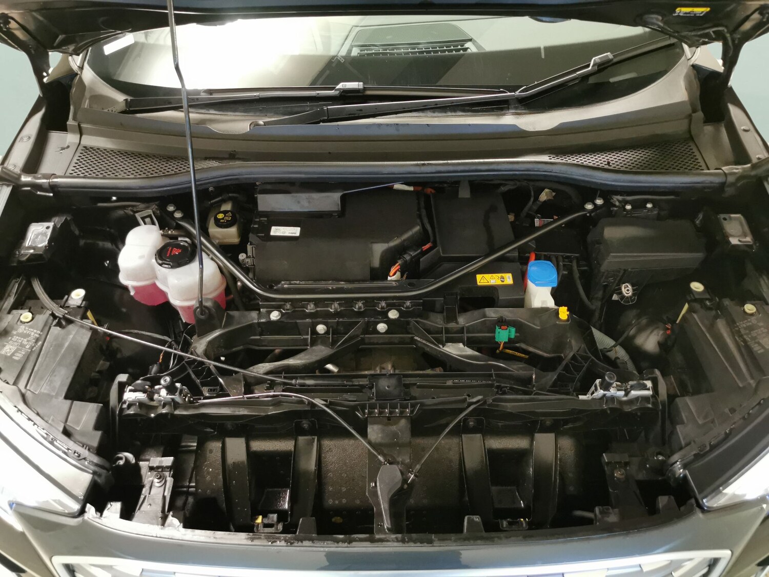 Used Audi Q4 e-tron 2023 for sale - 77472251: Photo 33