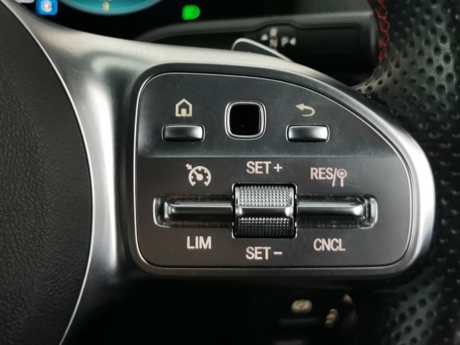 Used Mercedes-Benz EQA 2022 for sale - 77053063: Photo 21