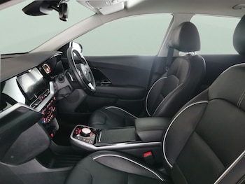 Used Kia Niro 2020 for sale - 79538263: Photo