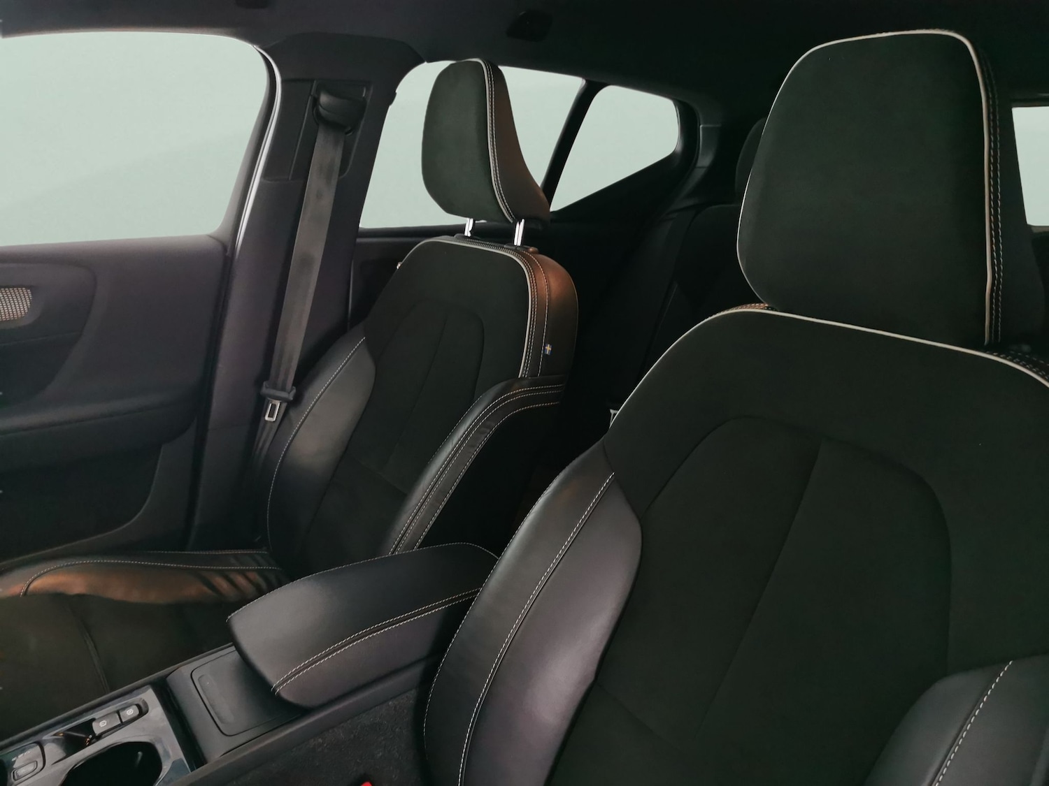 Used Volvo XC40 2022 for sale - 77619597: Photo 14