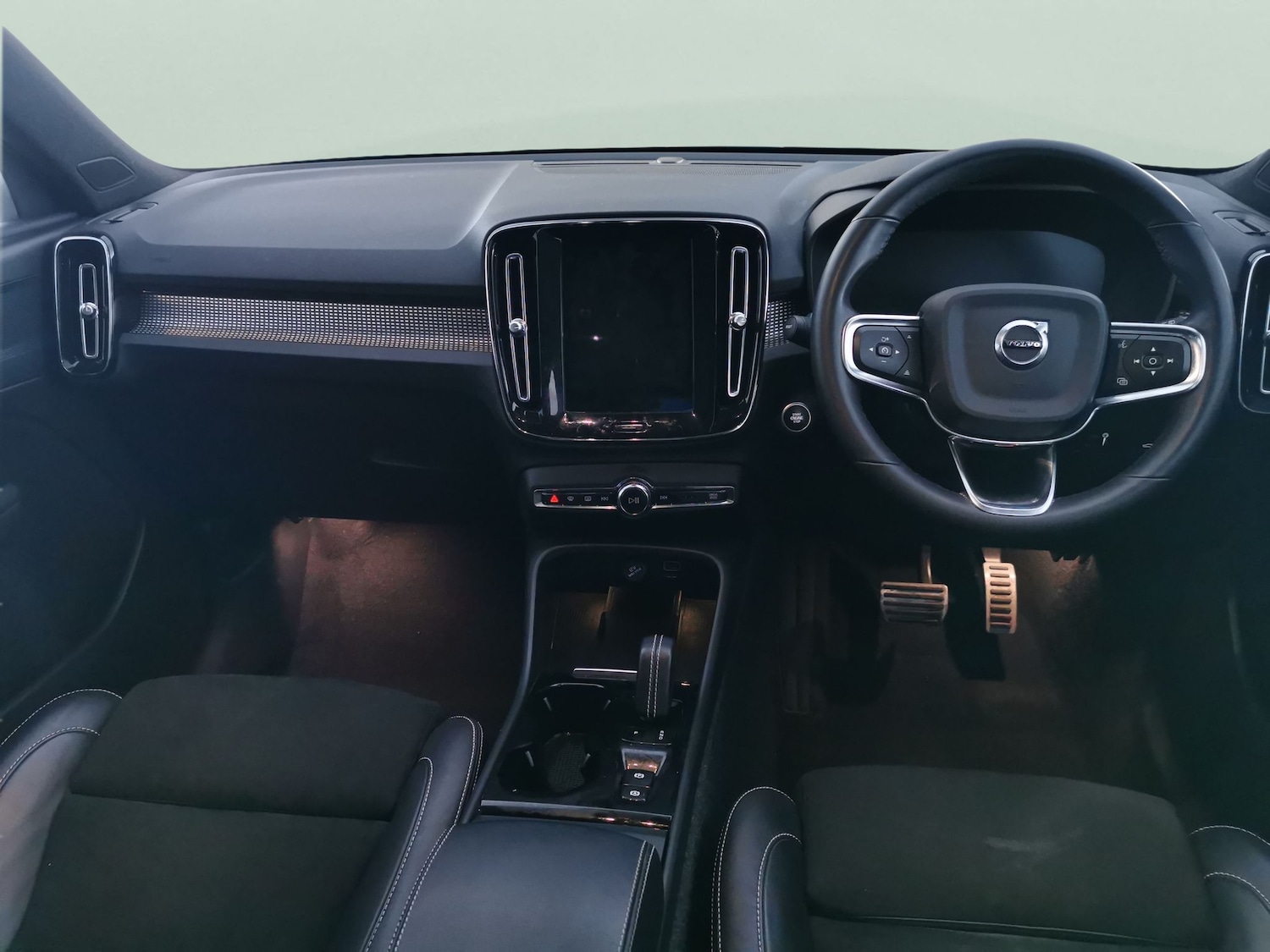 Used Volvo XC40 2022 for sale - 77619597: Photo 6