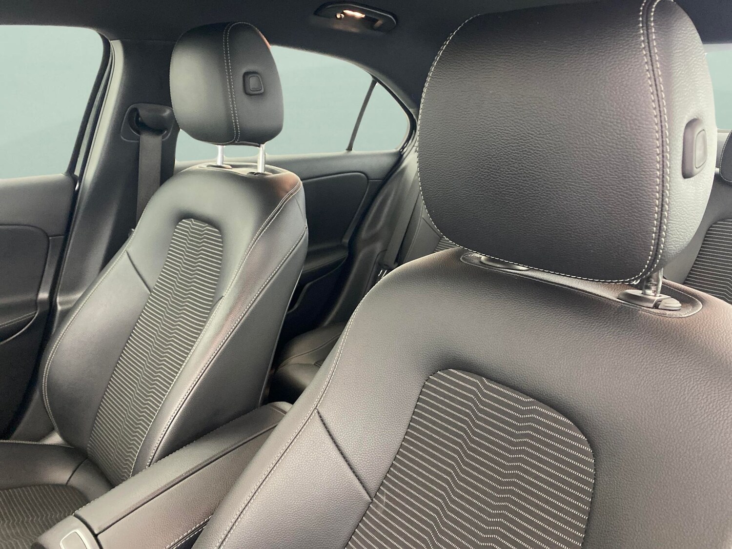 Used Mercedes-Benz A-Class 2019 for sale - 77360889: Photo 6