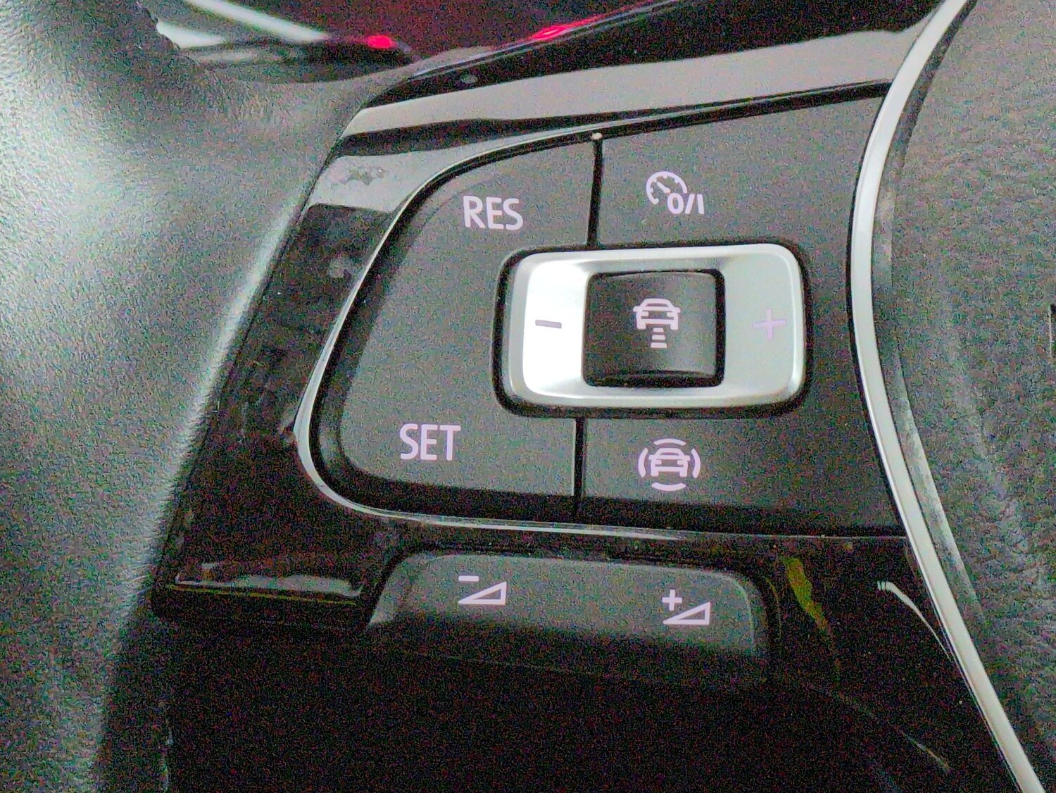 Used Volkswagen T-Roc 2022 for sale - 77443081: Photo 18