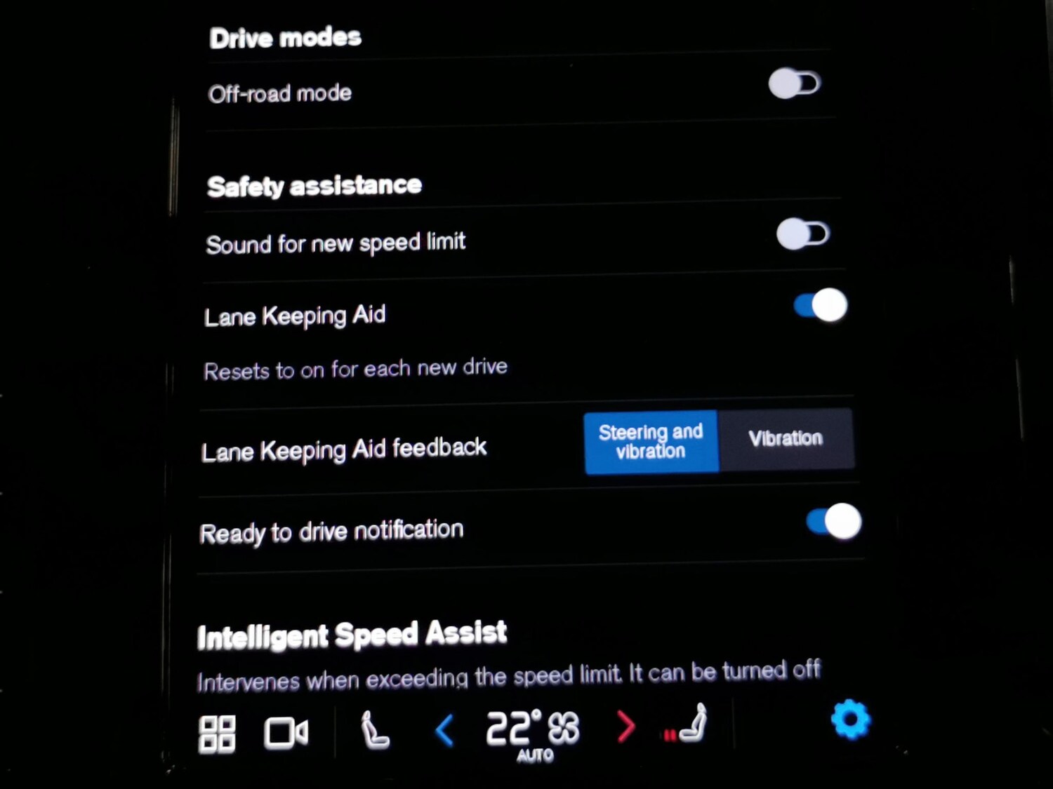 Used Volvo XC40 2024 for sale - 77347382: Photo 22