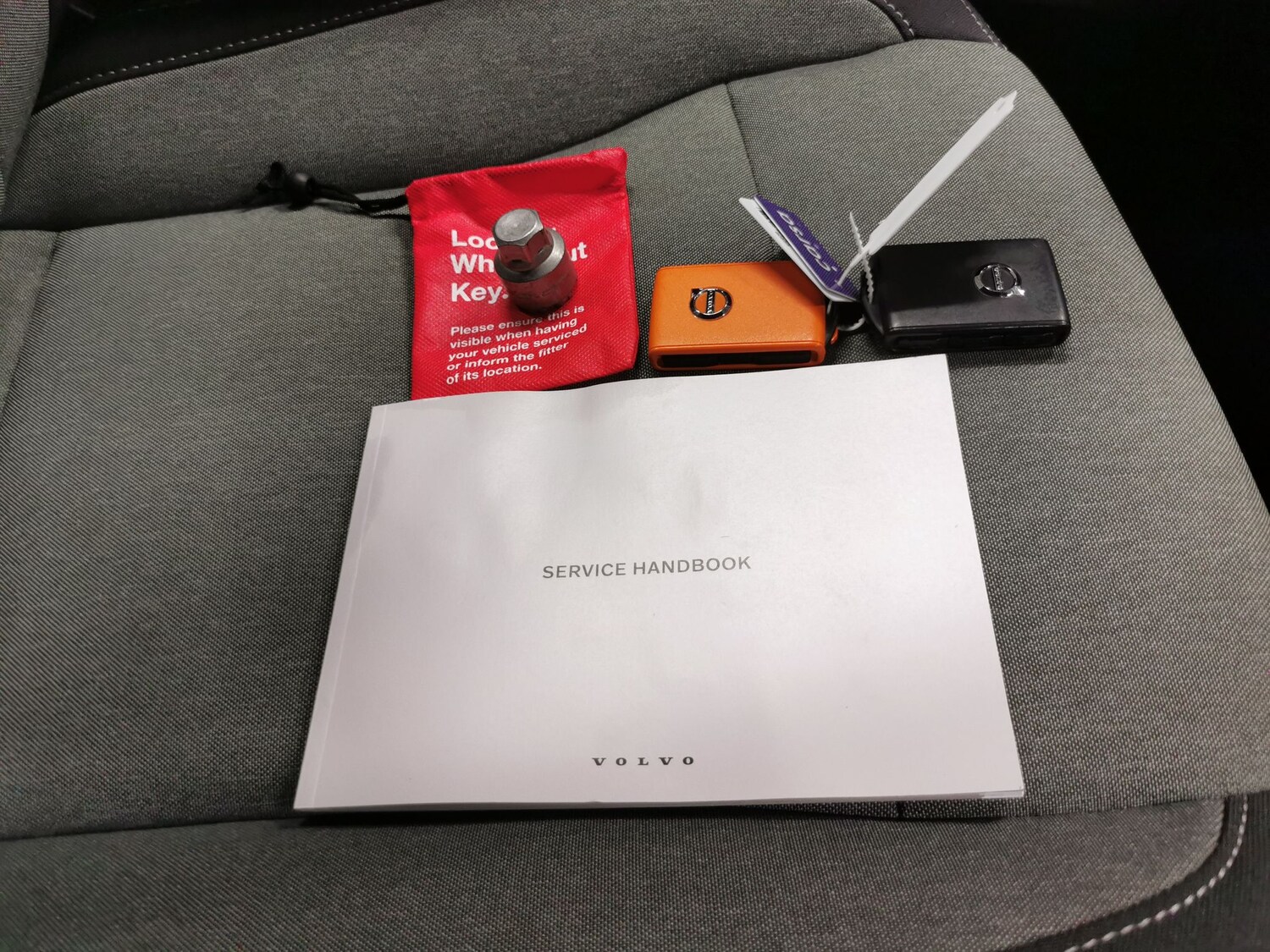 Used Volvo XC40 2024 for sale - 77347382: Photo 34