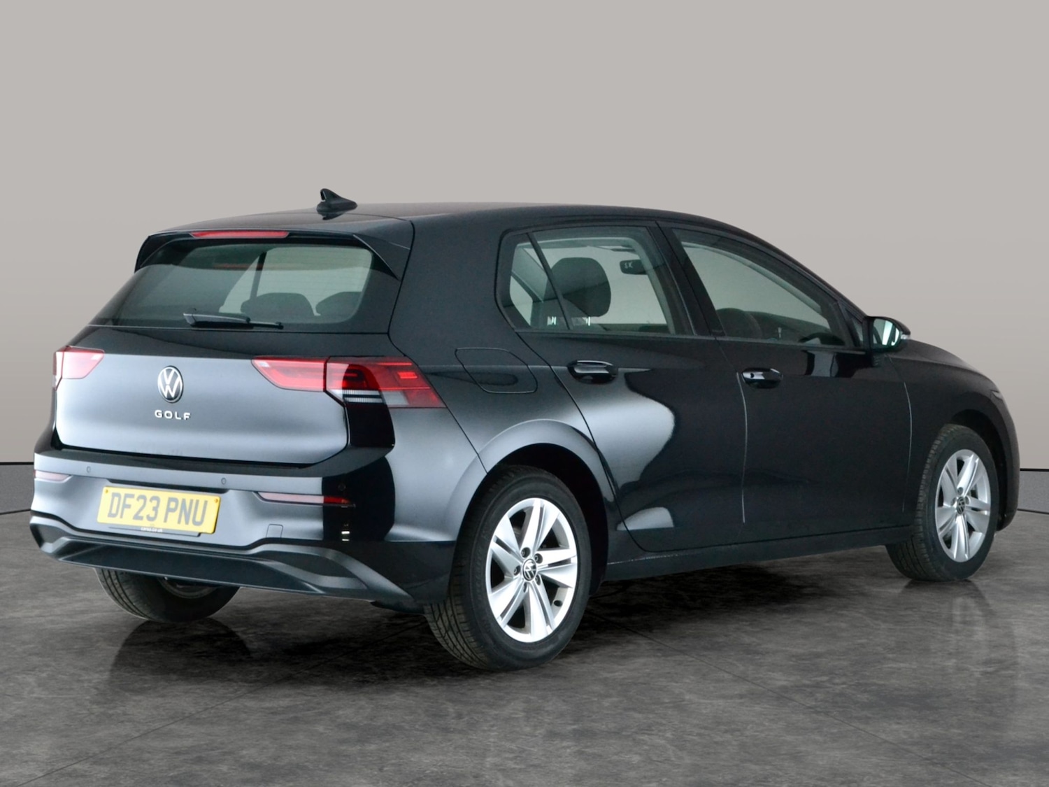 Used Volkswagen Golf 2023 for sale - 77043460: Photo 9