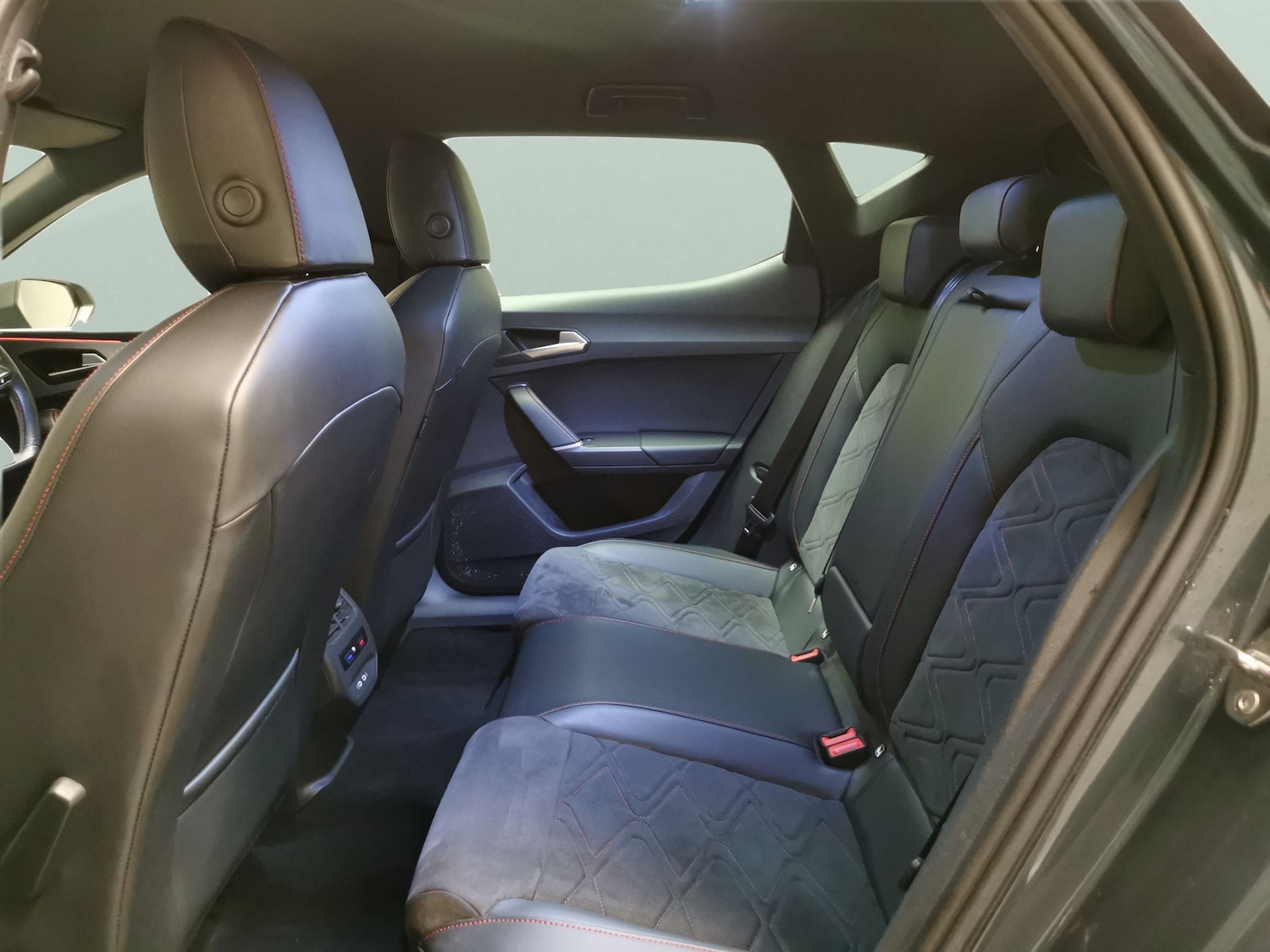 Used SEAT Leon 2021 for sale - 77648498: Photo 23