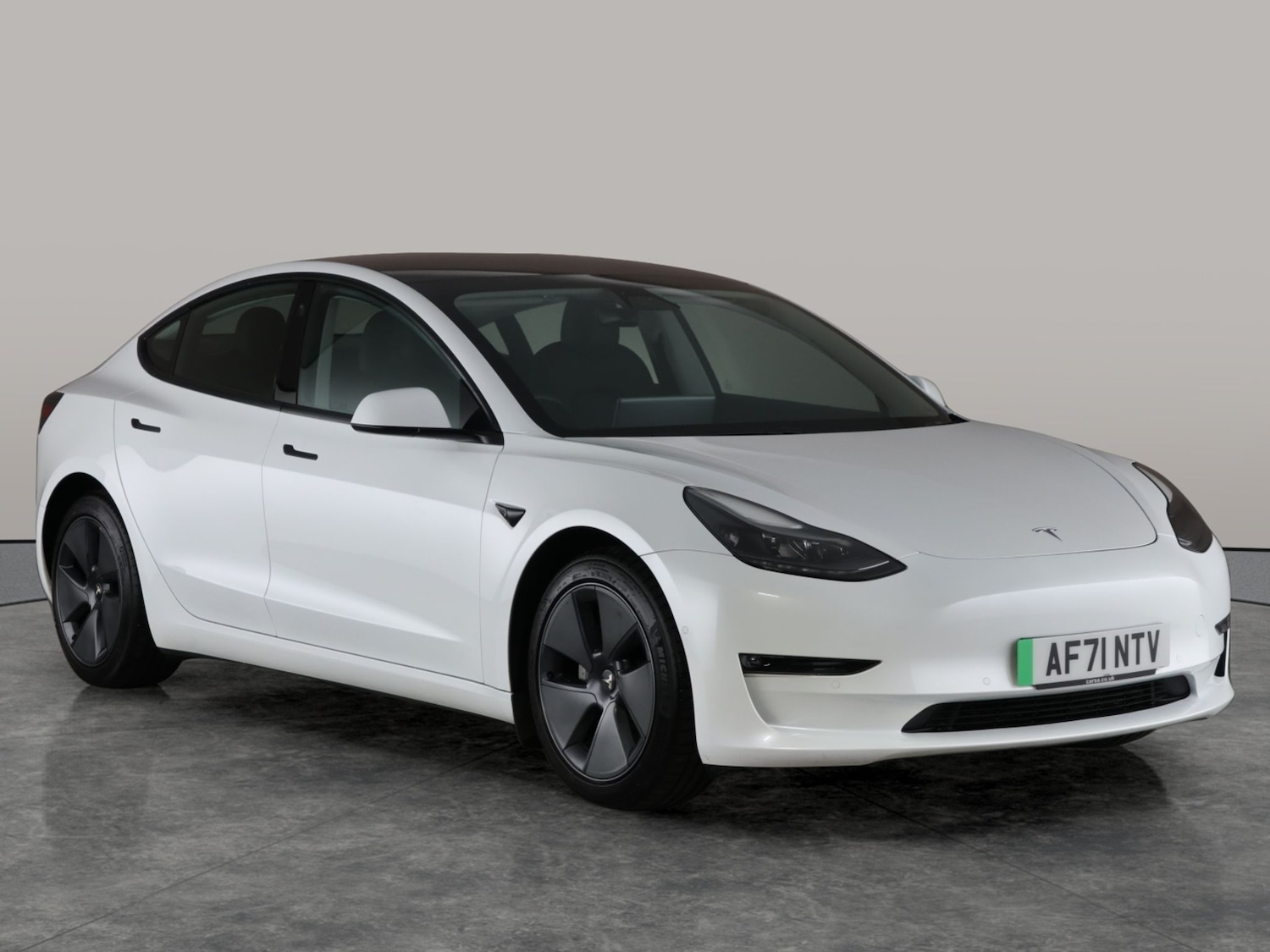 Used Tesla Model 3 2021 for sale - 76162445: Photo 13