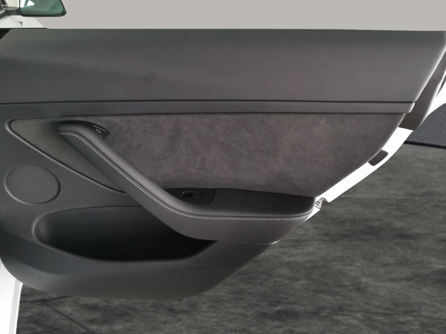 Used Tesla Model 3 2021 for sale - 76162445: Photo 42