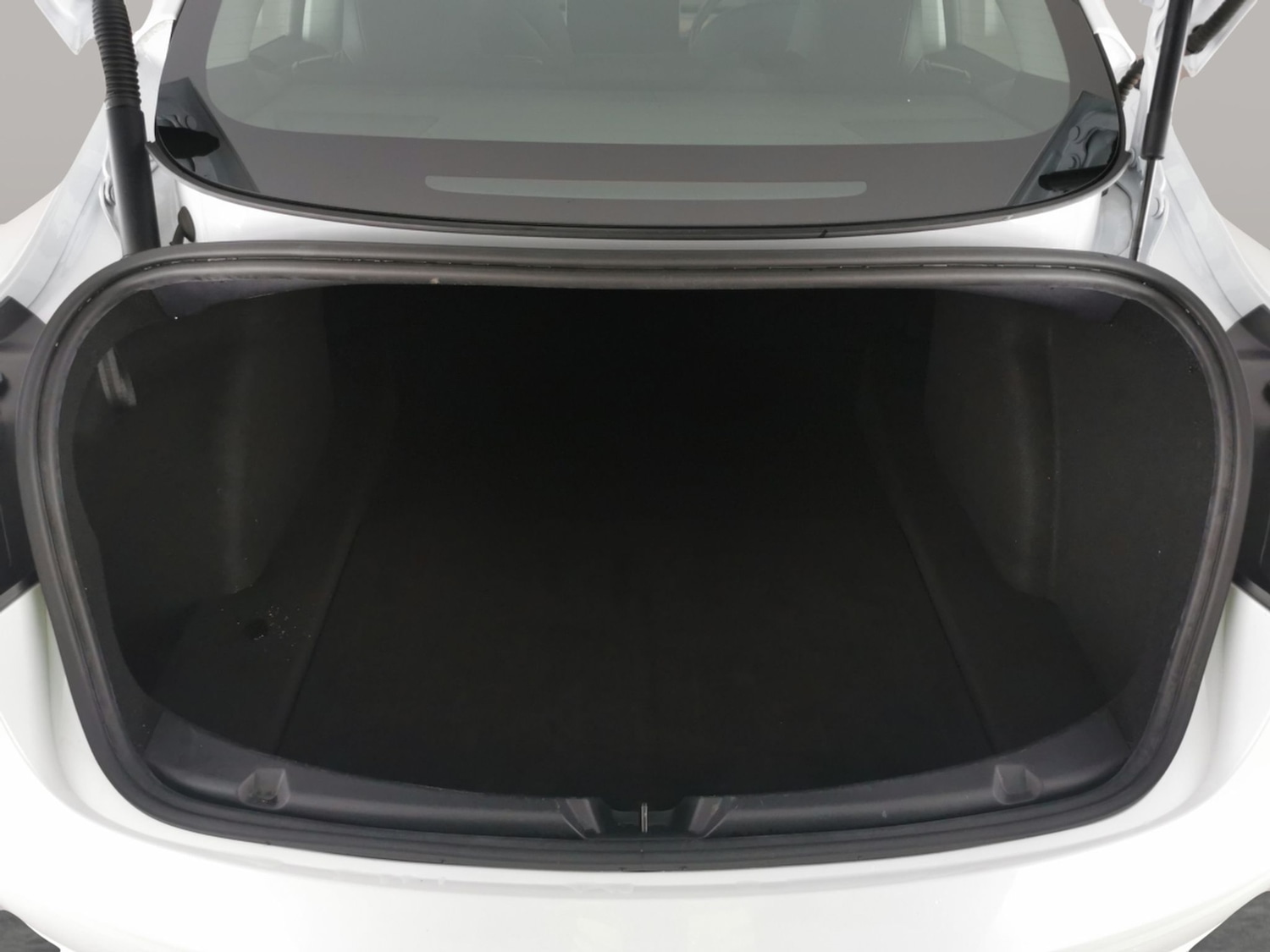 Used Tesla Model 3 2021 for sale - 76162445: Photo 46