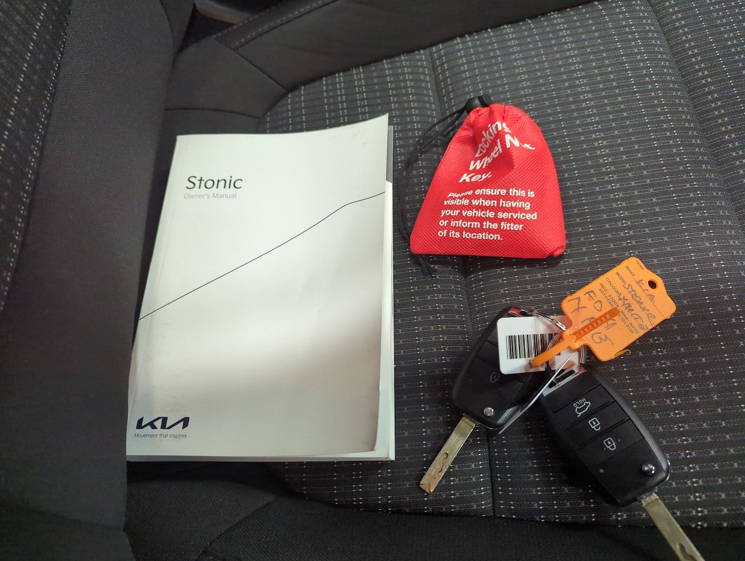 Used Kia Stonic 2022 for sale - 77300826: Photo 31