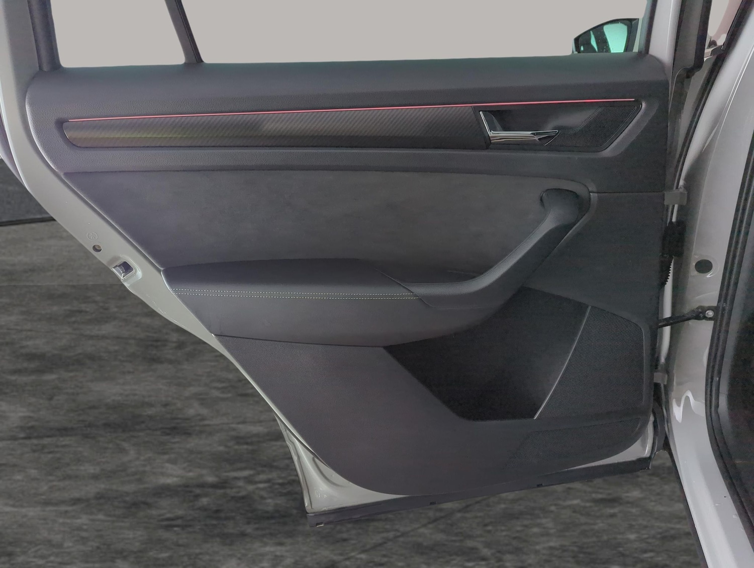 Used Skoda Kodiaq 2023 for sale - 77848460: Photo 30