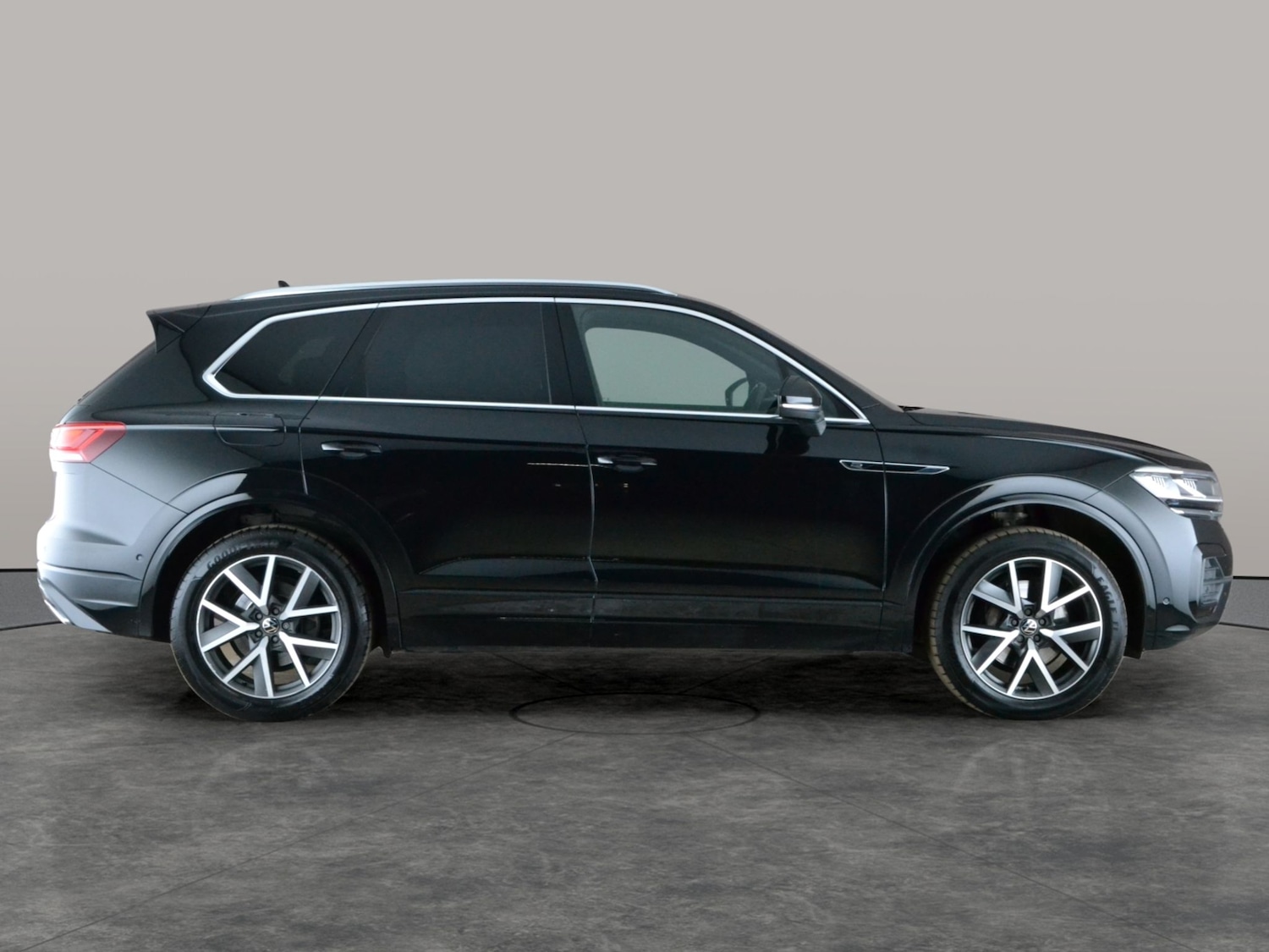 Used Volkswagen Touareg for sale - 78218492: Photo 10