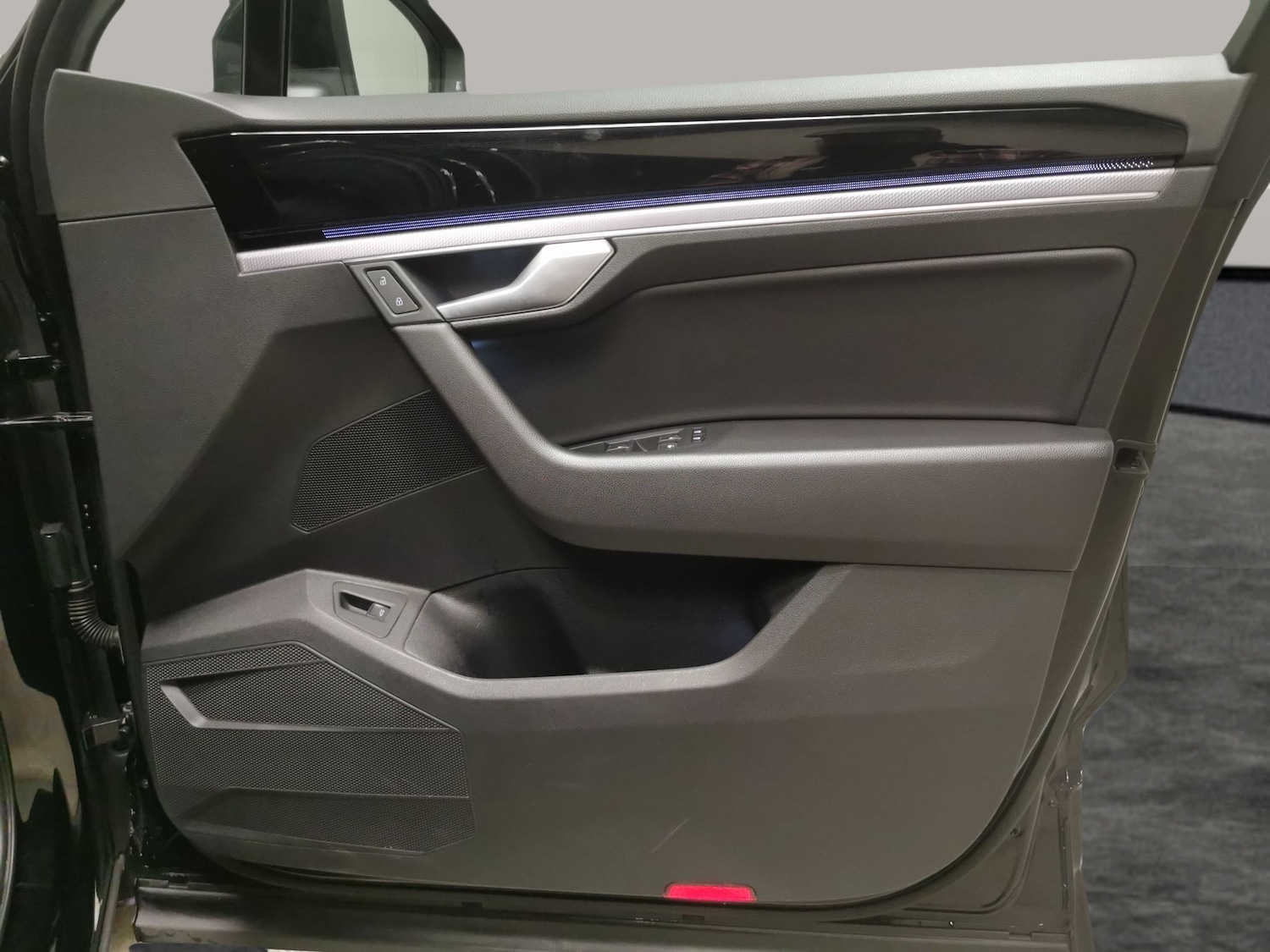 Used Volkswagen Touareg for sale - 78218492: Photo 37