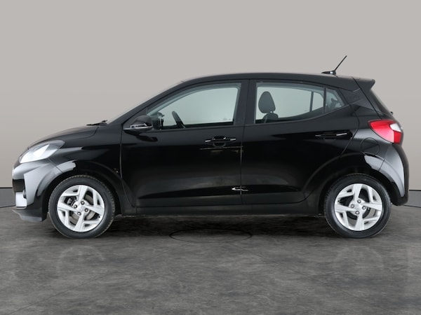 Used Hyundai i10 2023 for sale - 76253549: Photo 16