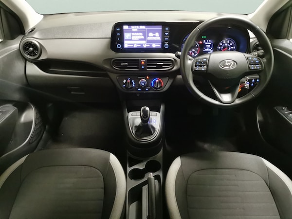 Used Hyundai i10 2023 for sale - 76253549: Photo 8