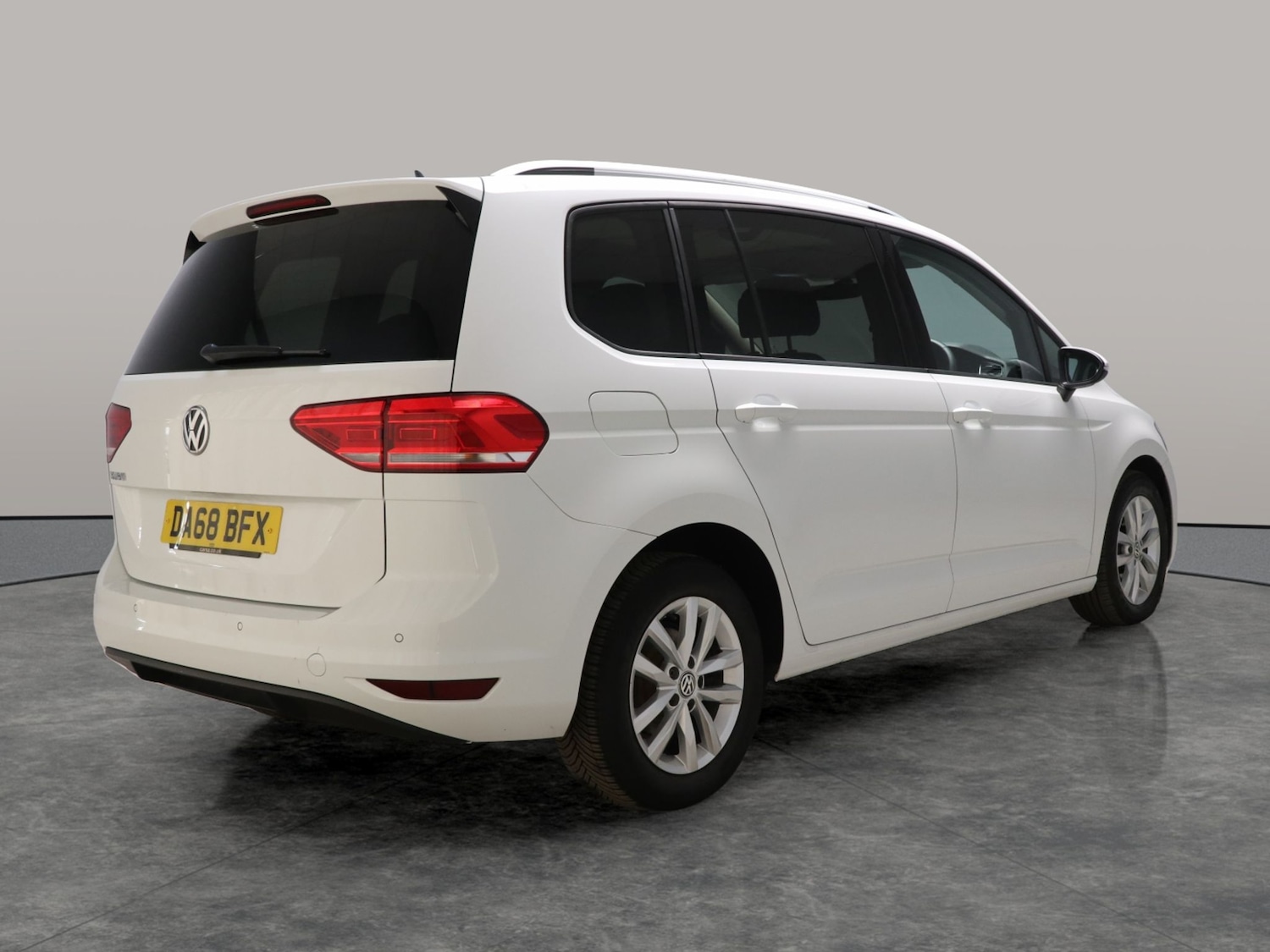 Used Volkswagen Touran 2018 for sale - 76459435: Photo 12