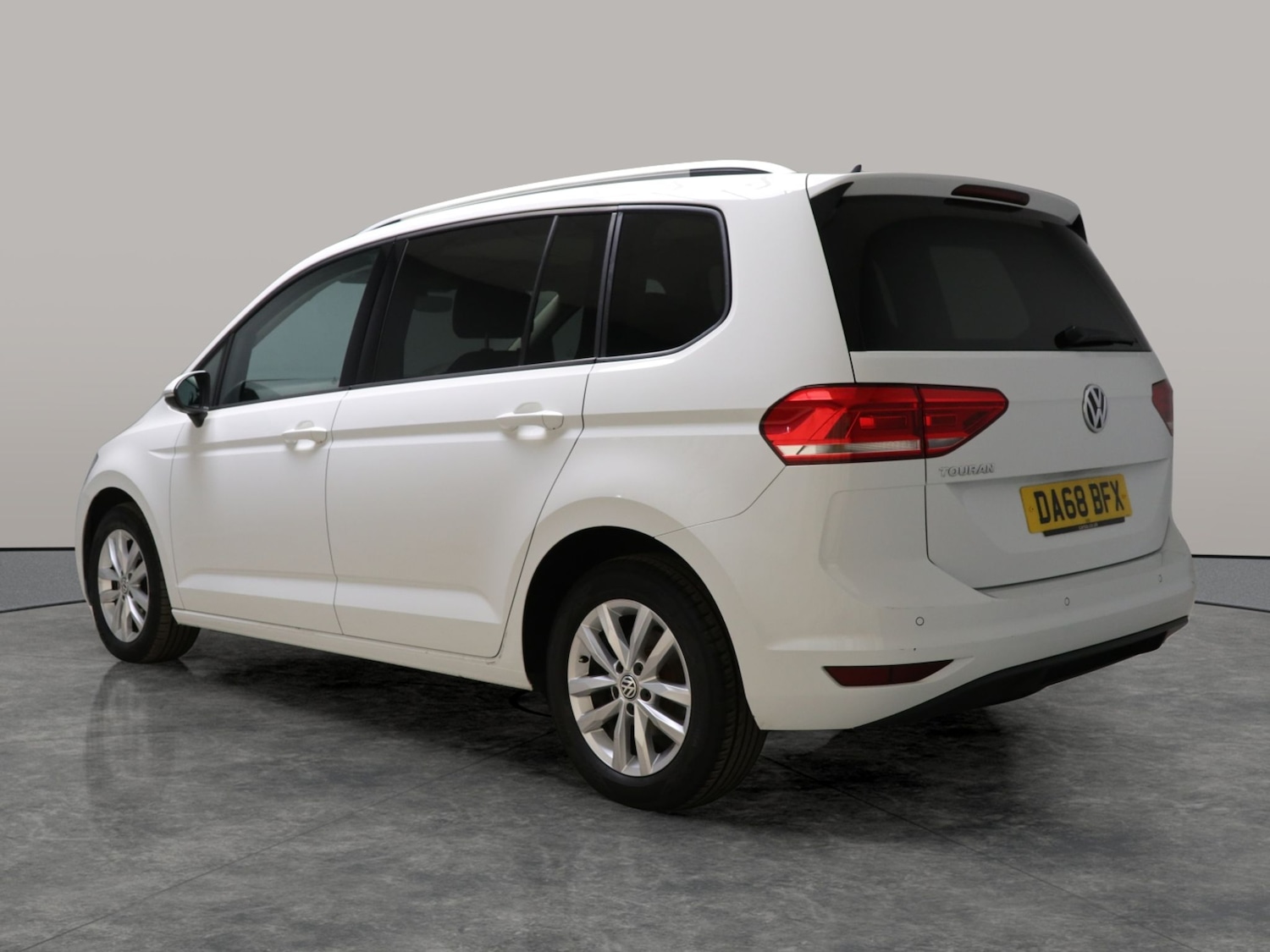 Used Volkswagen Touran 2018 for sale - 76459435: Photo 14