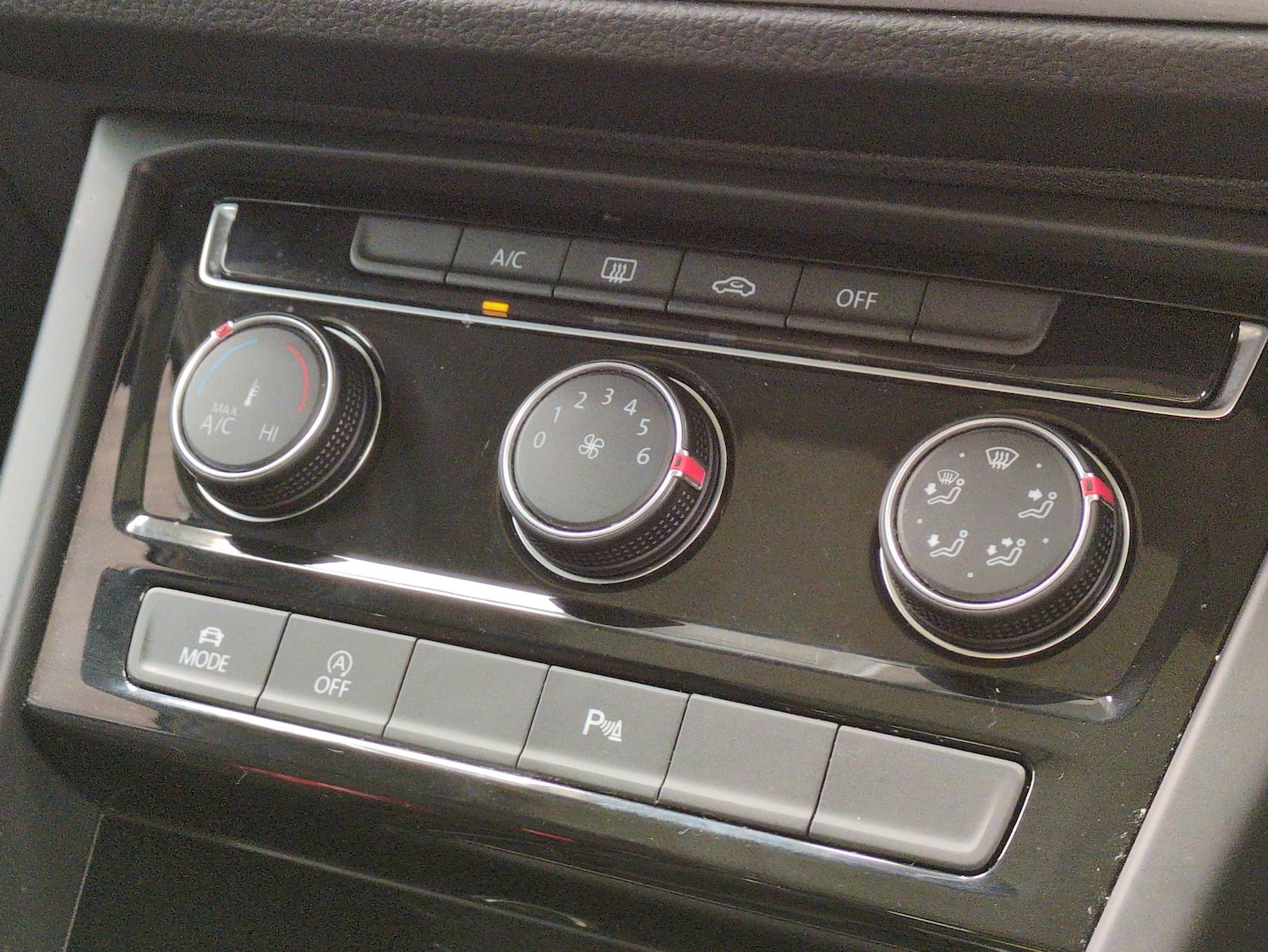 Used Volkswagen Touran 2018 for sale - 76459435: Photo 23