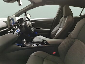 Used Toyota C-HR 2022 for sale - 78508867: Photo