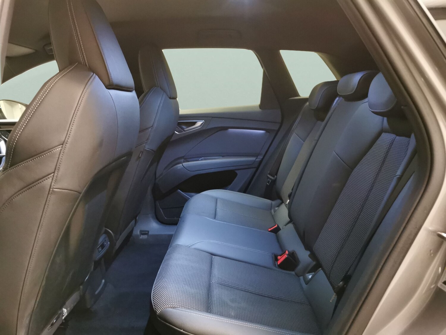 Used Audi Q4 e-tron 2023 for sale - 77720829: Photo 24