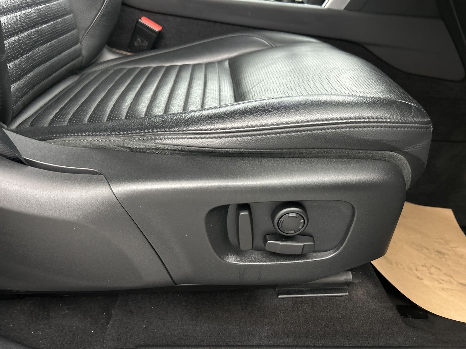 Used Land Rover Discovery Sport 2020 for sale - 77286075: Photo 22