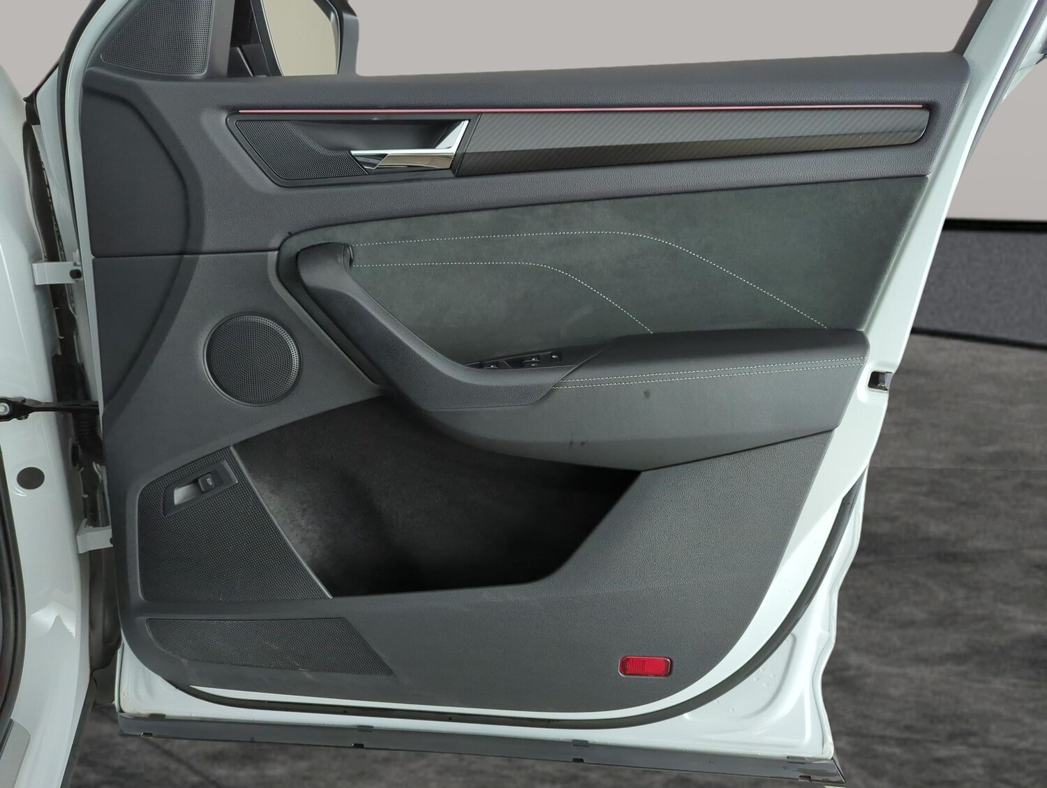 Used Skoda Kodiaq 2023 for sale - 77872983: Photo 31