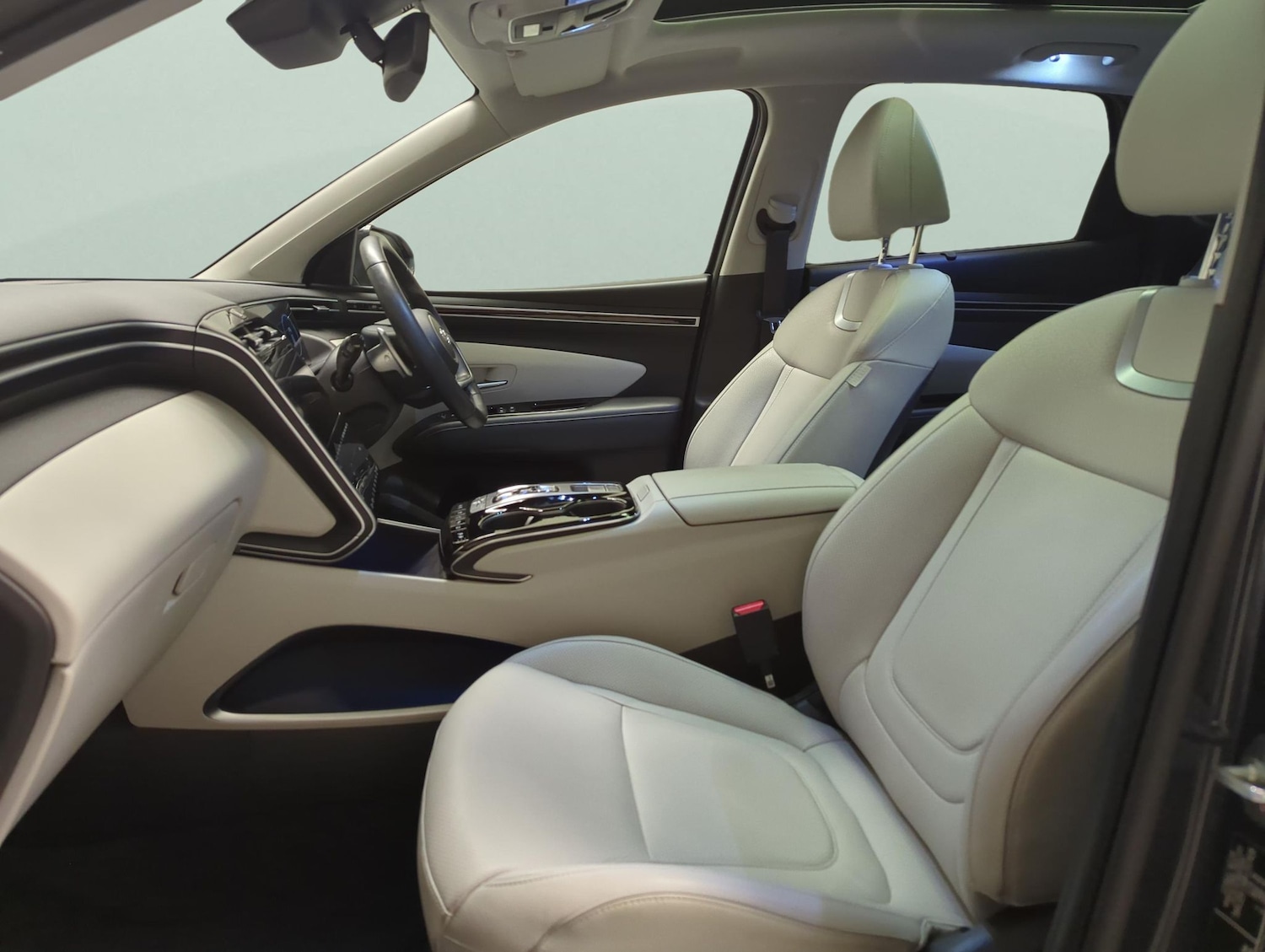 Used Hyundai TUCSON 2023 for sale - 78166799: Photo 4