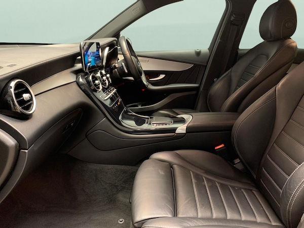 Used Mercedes-Benz GLC 2021 for sale - 76244973: Photo 4