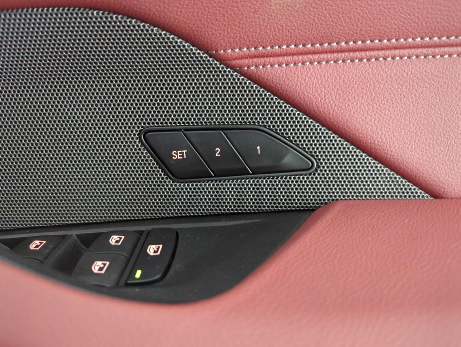 Used BMW i4 2022 for sale - 77300806: Photo 30