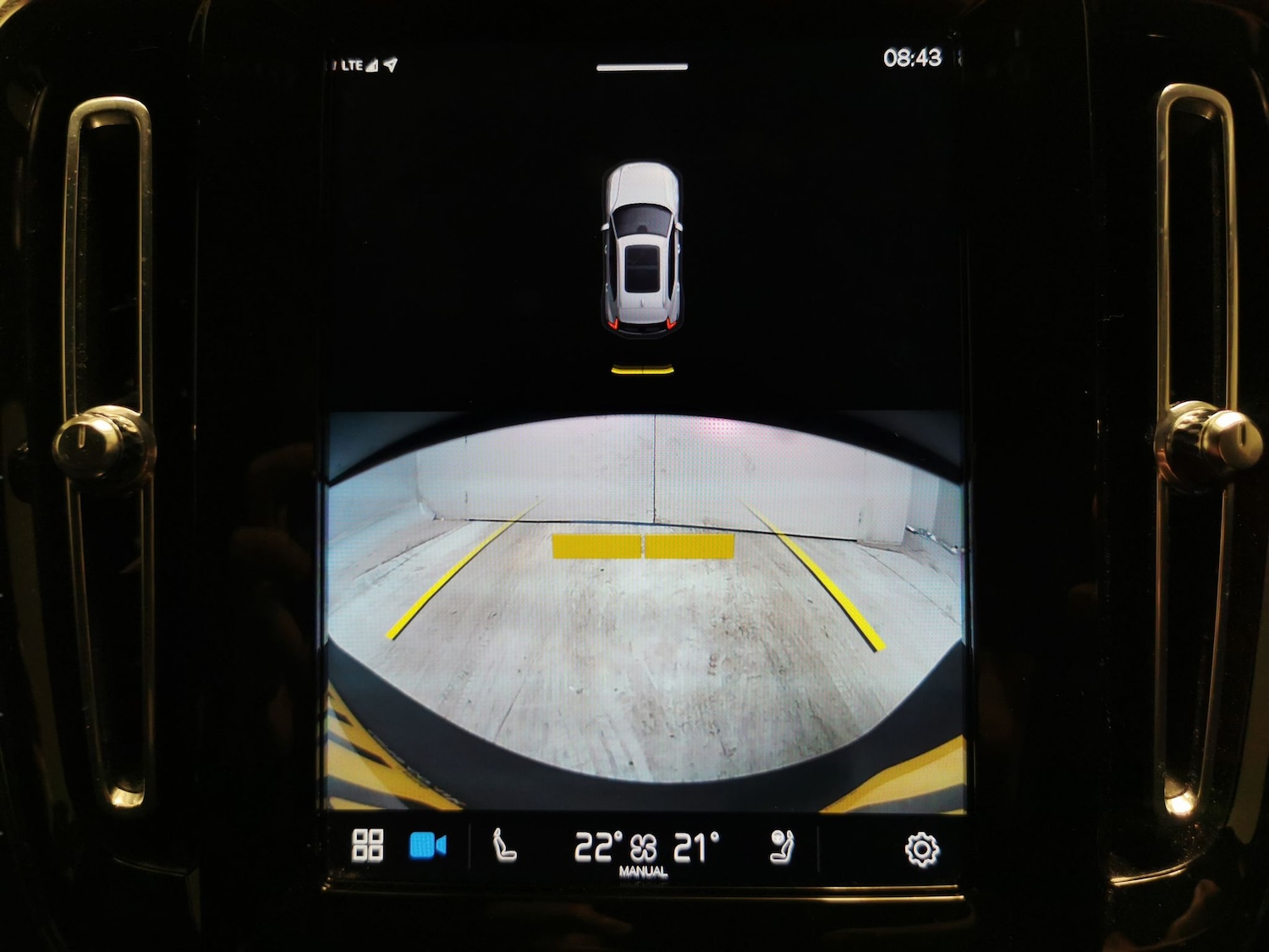 Used Volvo XC40 2021 for sale - 76940298: Photo 17