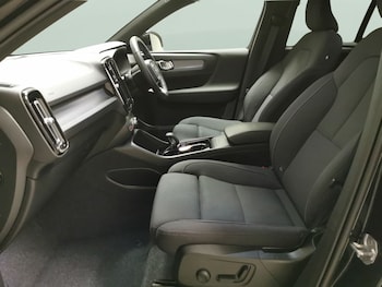 Used Volvo XC40 2021 for sale - 76940298: Photo