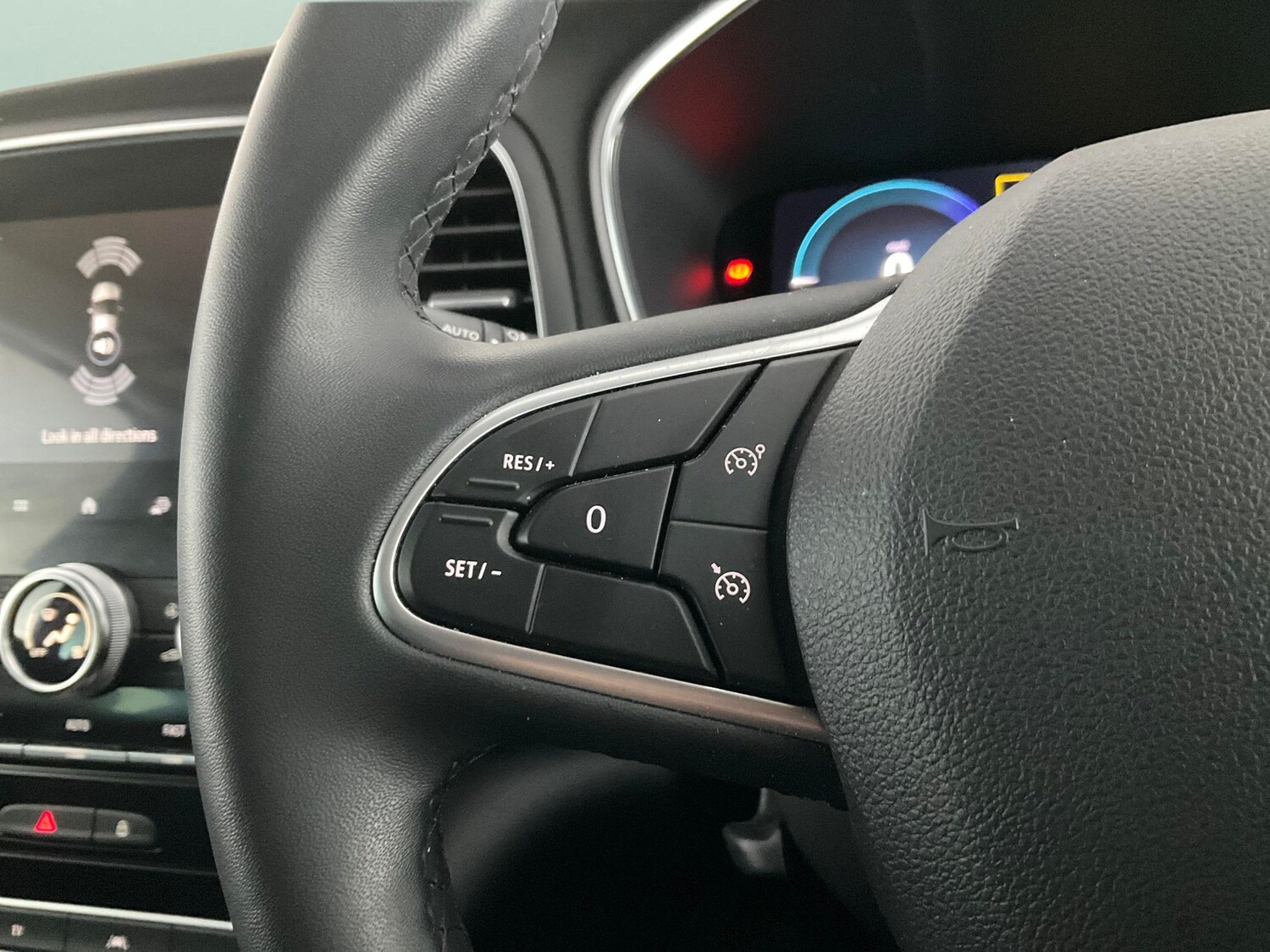 Used Renault Megane 2022 for sale - 77565586: Photo 20