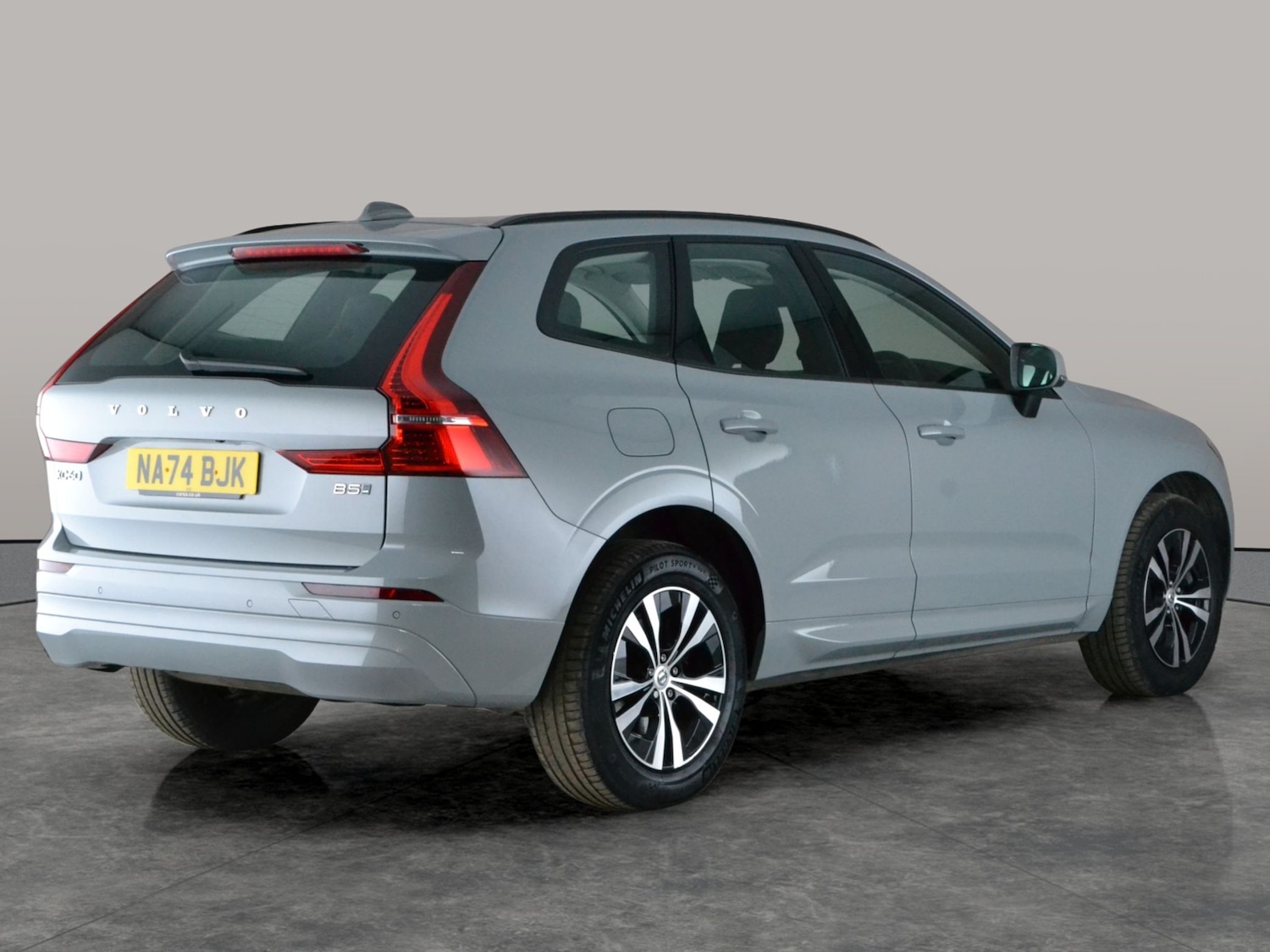 Used Volvo XC60 2024 for sale - 77928197: Photo 11