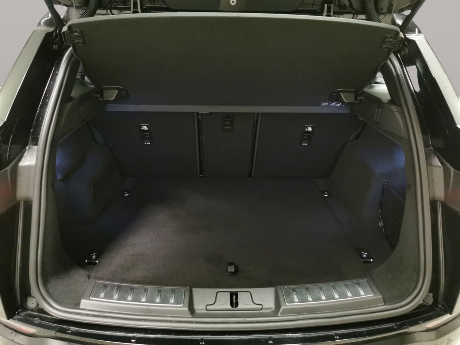 Used Land Rover Range Rover Evoque 2022 for sale - 77707813: Photo 31