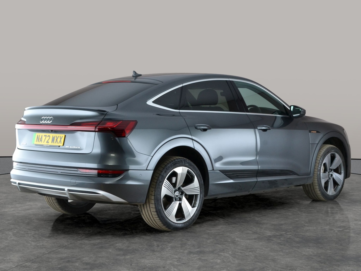 Used Audi e-tron 2022 for sale - 77059238: Photo 10