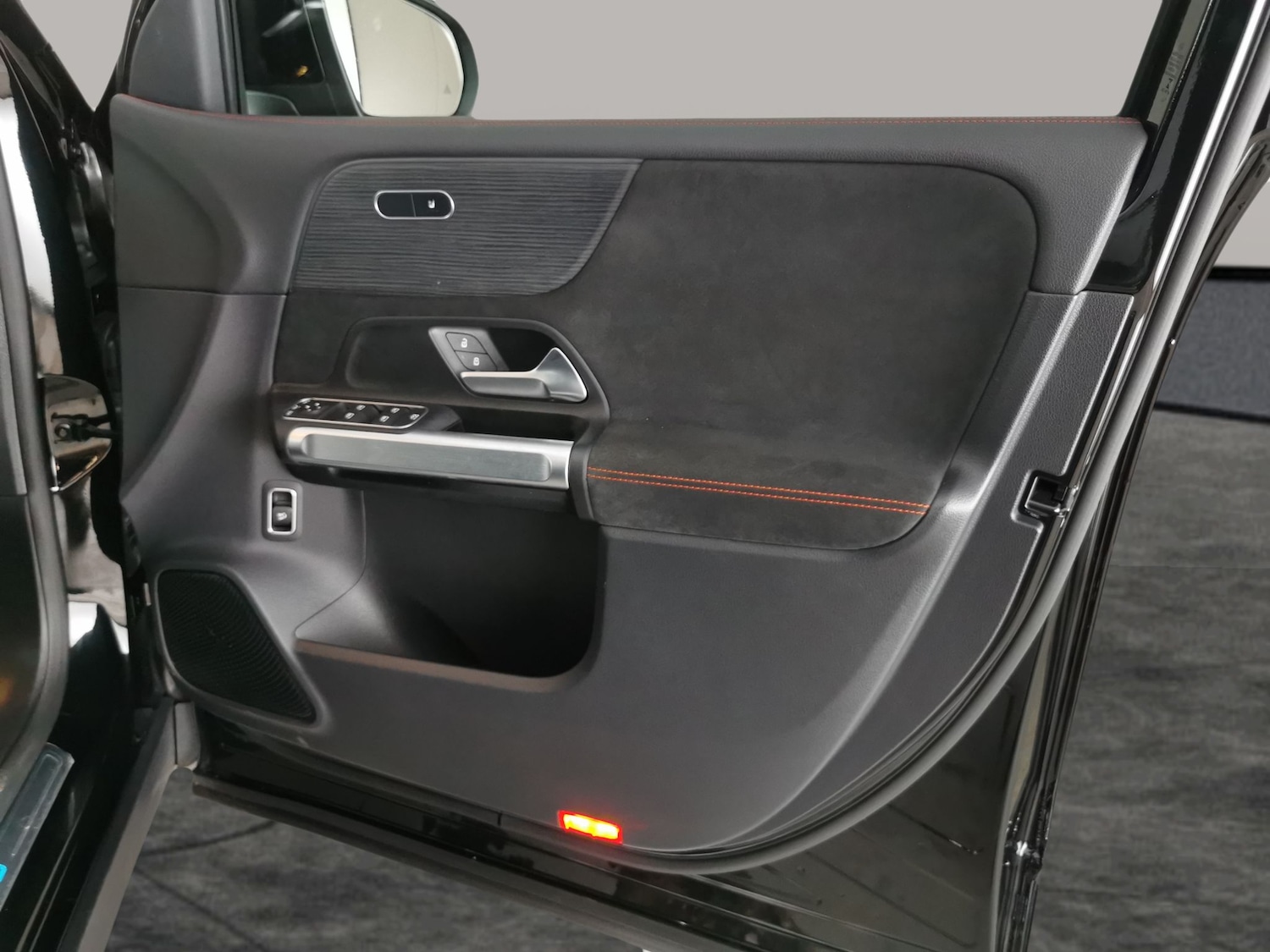 Used Mercedes-Benz EQB 2023 for sale - 77149123: Photo 36